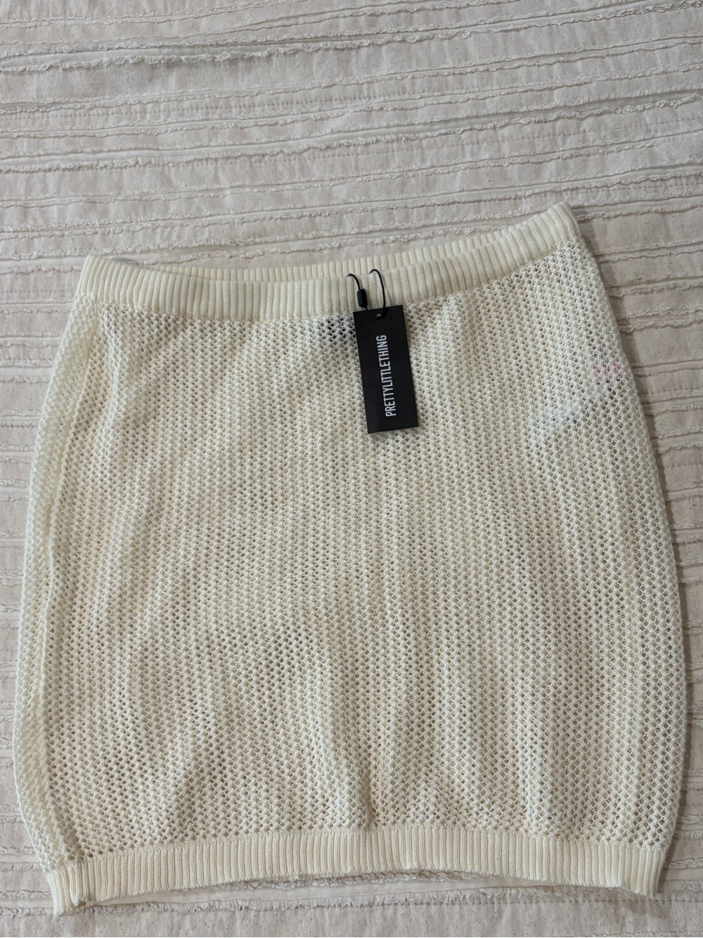 NWT PrettyLittleThing Crotchet Knit Cream Mini Skirt